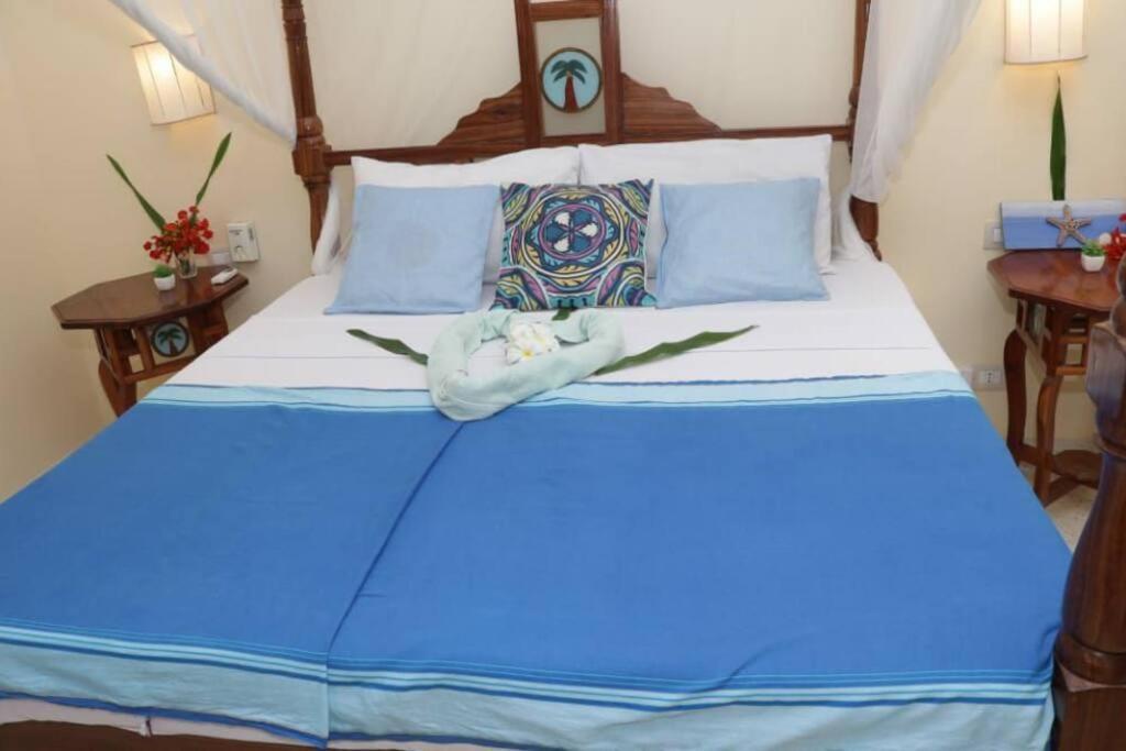 Tembo Beach Cottage Malindi Esterno foto
